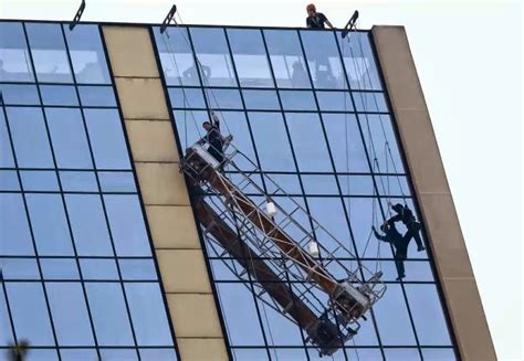 Window cleaning salary. Things To Know About Window cleaning salary. 